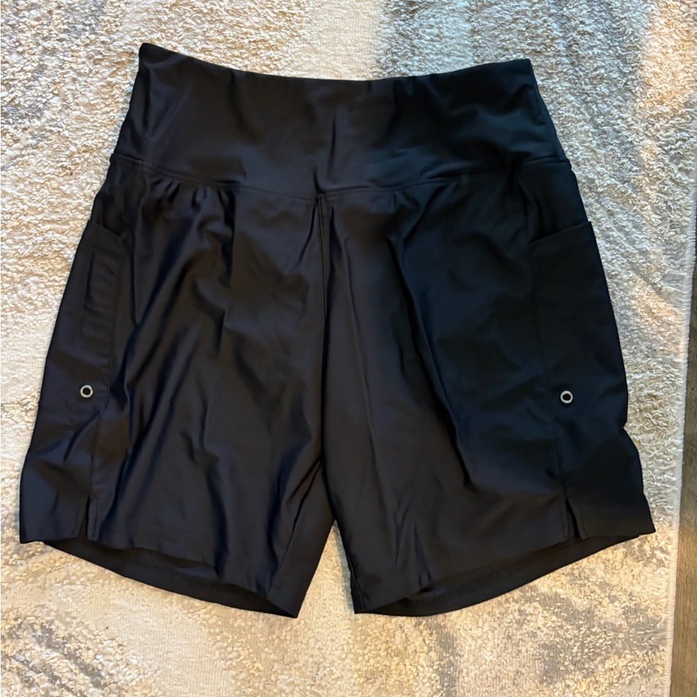 GRADUAL Women's Black Athletic Shorts
